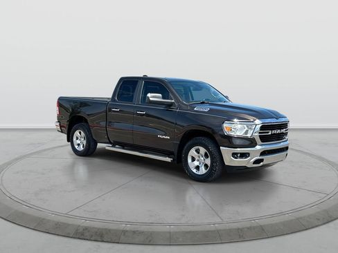 Used 2019 RAM 1500 Big Horn AWD/4WD image 2