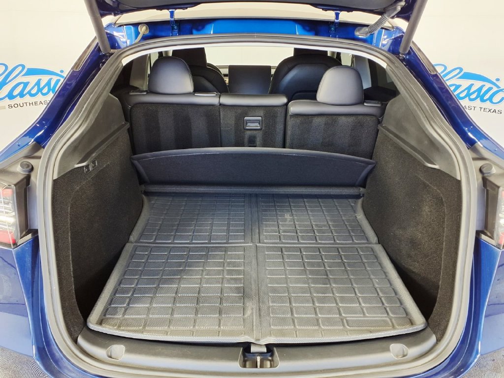 Used 2025 Tesla Model Y Performance AWD/4WD image 8