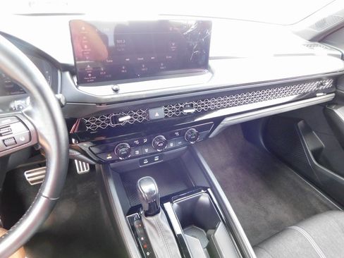 Used 2023 Honda Accord Sport image 30