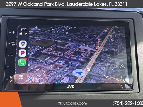 Used 2014 Volkswagen Beetle TDI image 50