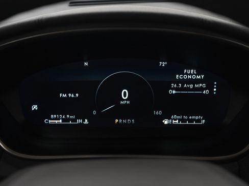 Used 2019 Lincoln Nautilus Reserve AWD/4WD image 25