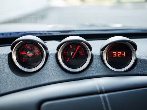 Used 2014 Nissan 370Z Coupe w/ Sport Package image 11