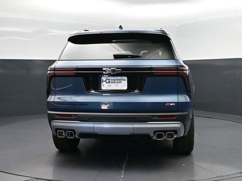 New 2026 Chevrolet Traverse Z71 w/ Driver Confidence Package AWD/4WD image 6
