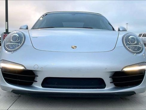 Used 2014 Porsche 911 Carrera S image 2