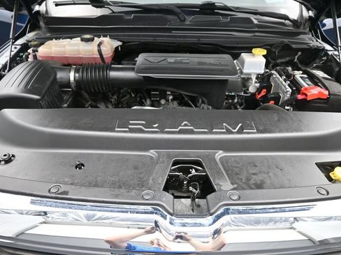 Used 2021 RAM 1500 Big Horn AWD/4WD image 35