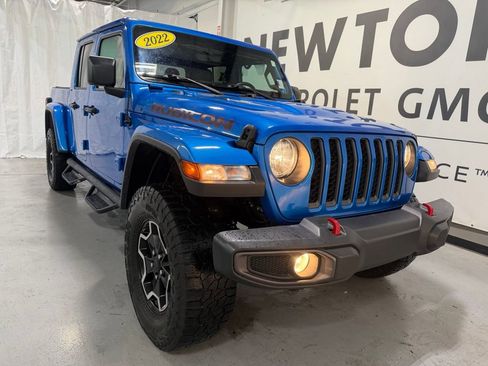 Used 2022 Jeep Gladiator Rubicon w/ Cold Weather Group AWD/4WD image 40