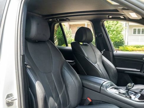 Used 2020 BMW X5 xDrive40i w/ M Sport Package AWD/4WD image 41
