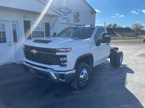New 2026 Chevrolet Silverado 3500 W/T w/ WT Convenience Package image 11