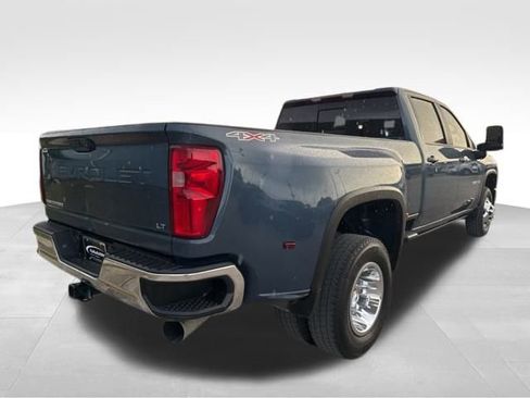 Used 2024 Chevrolet Silverado 3500 LT w/ Convenience Package image 10