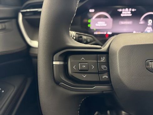 New 2026 Jeep Cherokee Overland w/ Advanced Pro Tech Group image 36