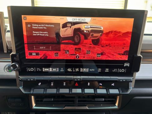 Used 2023 GMC Hummer EV Edition 1 AWD/4WD image 39