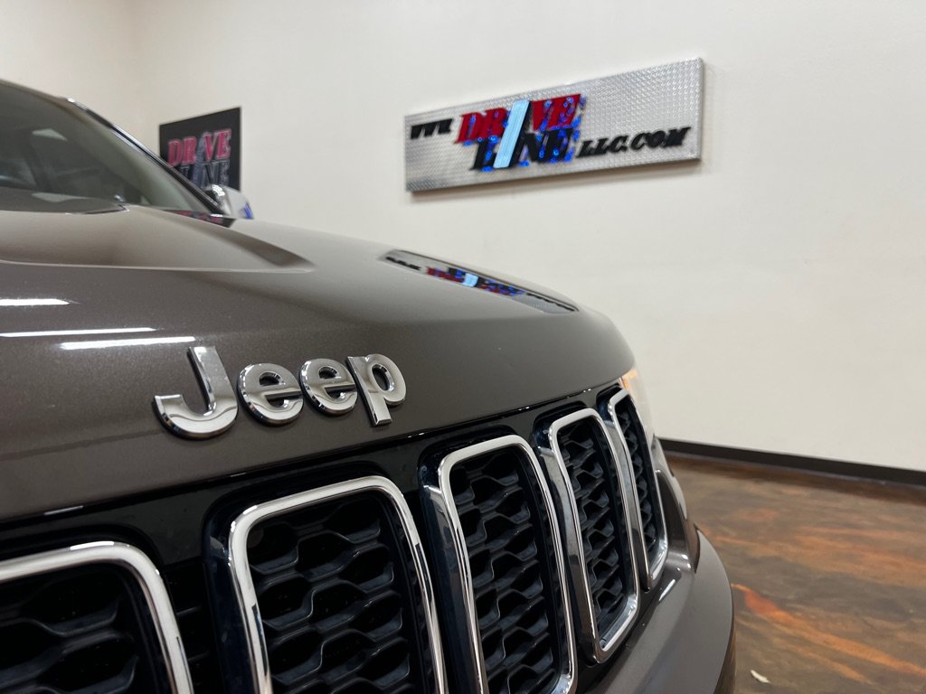 Used 2019 Jeep Grand Cherokee Limited AWD/4WD image 47