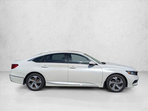 Used 2018 Honda Accord EX-L image 4