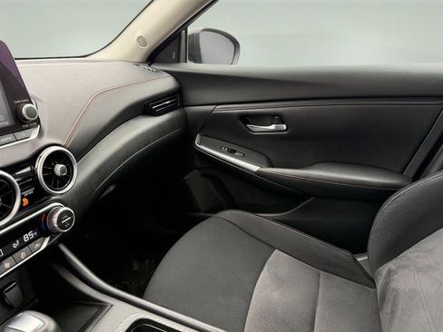 Used 2020 Nissan Sentra SR image 16