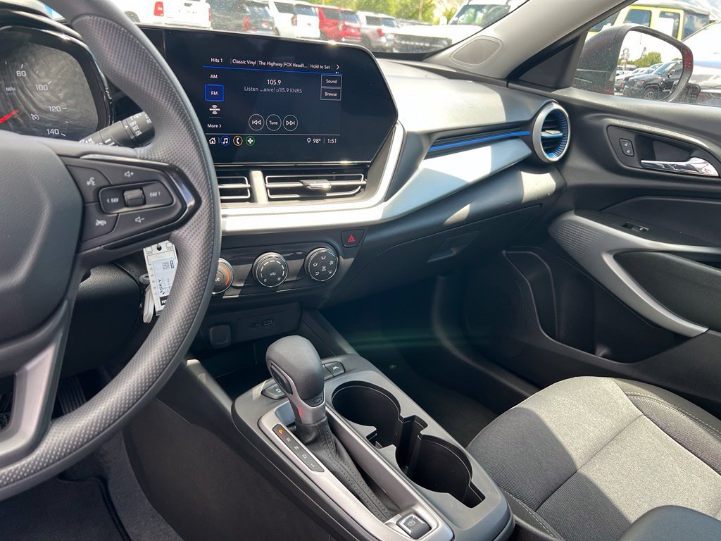 Certified 2026 Chevrolet Trax LS FWD image 37