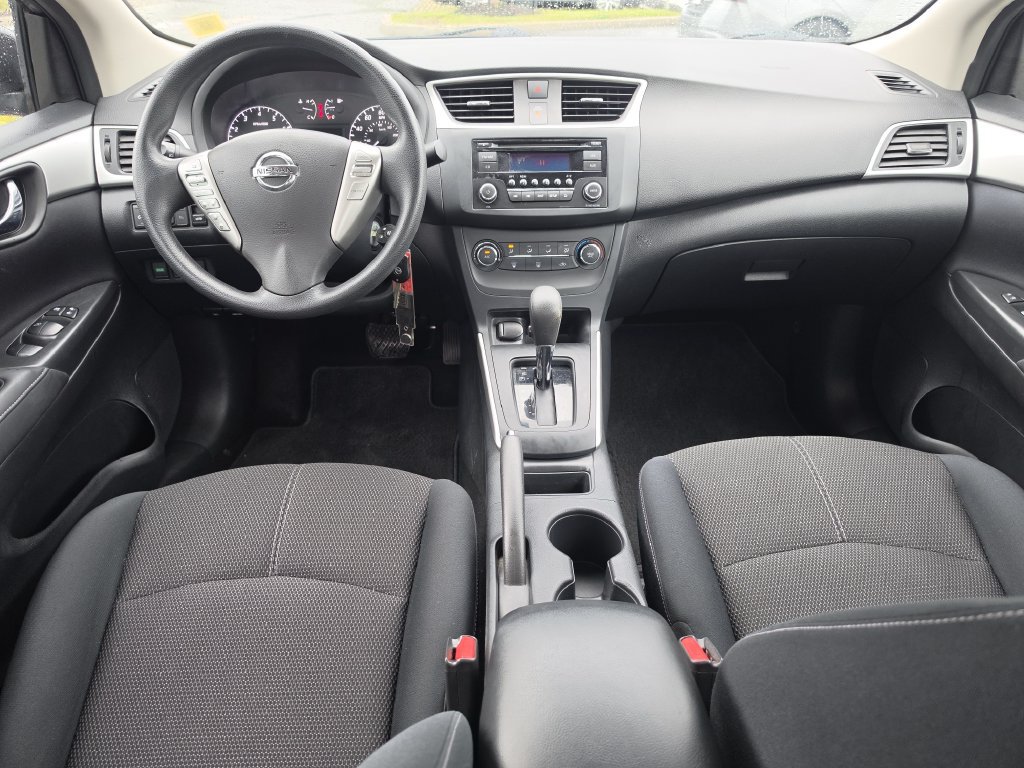 Used 2017 Nissan Sentra S FWD image 11