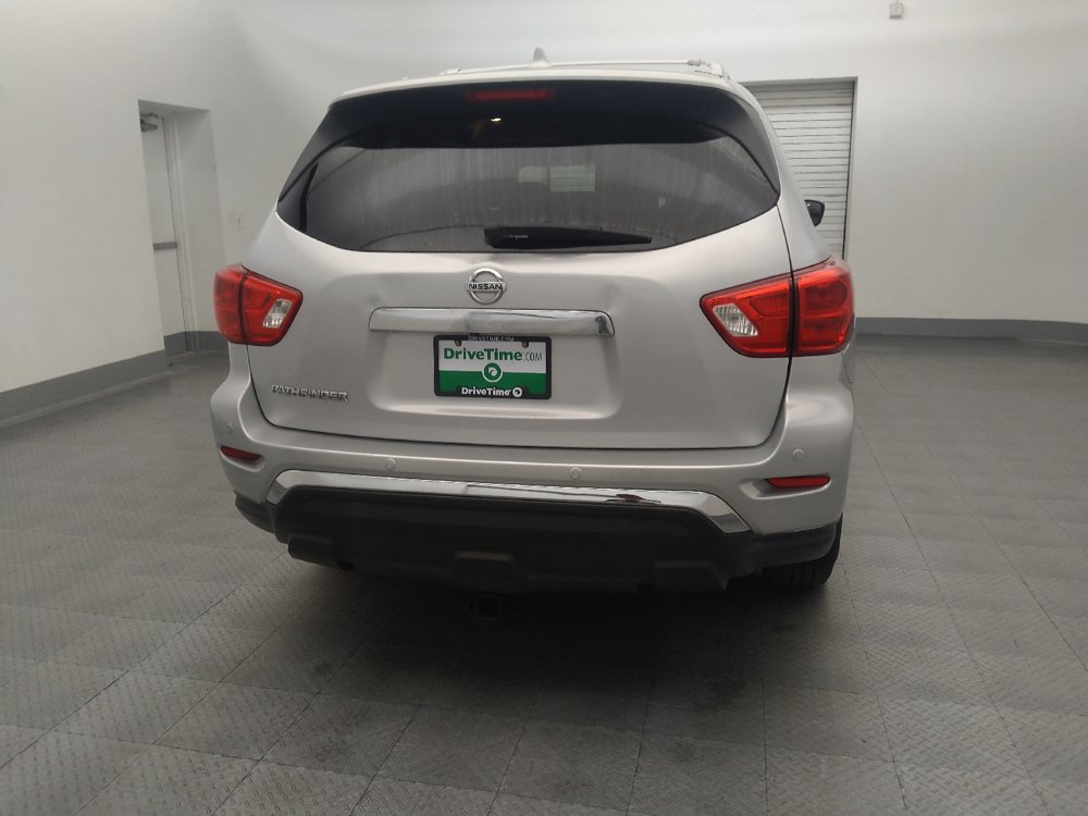 Used 2019 Nissan Pathfinder S FWD image 7