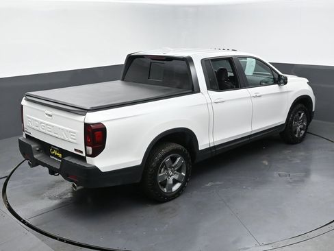 Used 2025 Honda Ridgeline TrailSport image 45