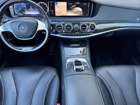 Used 2017 Mercedes-Benz S 550 Sedan image 13