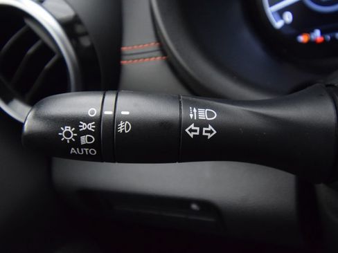 Used 2021 Nissan Kicks SR w/ SR Premium Package FWD image 29
