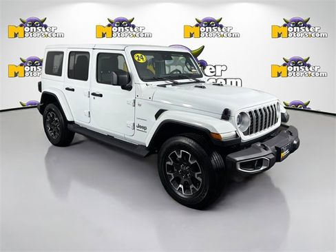 Used 2024 Jeep Wrangler Sahara w/ Technology Group image 3