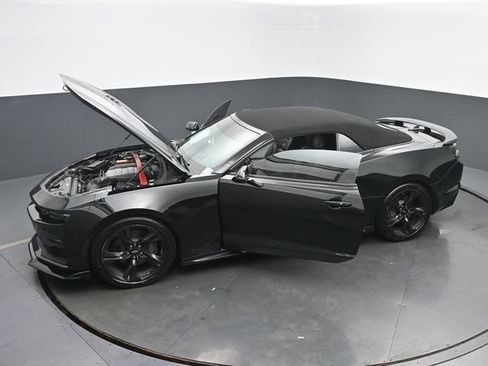 Used 2020 Chevrolet Camaro SS RWD image 59