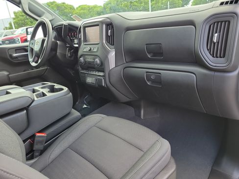 Used 2024 Chevrolet Silverado 1500 Custom RWD image 16
