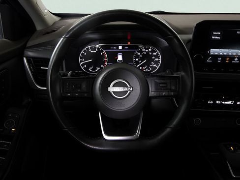 Used 2023 Nissan Rogue SL w/ SL Premium Package image 19