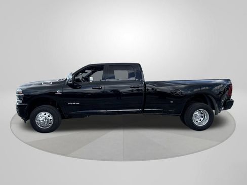 New 2025 RAM 3500 Laramie w/ Max Tow Package image 4