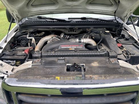 Used 2004 Ford F350 Lariat image 25