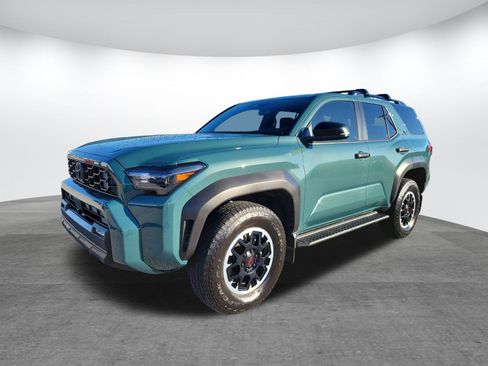 Used 2025 Toyota 4Runner TRD Off-Road image 3