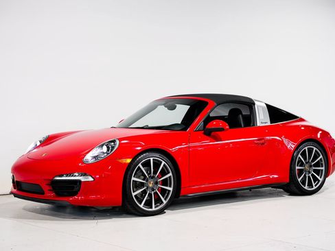 Used 2015 Porsche 911 Targa 4S AWD/4WD image 6
