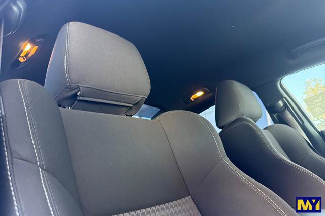 Used 2022 Dodge Charger GT w/ Blacktop Package RWD image 19
