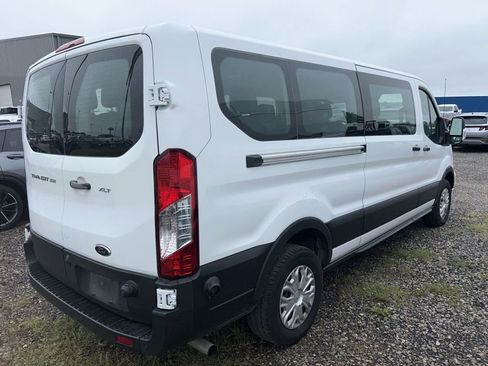 Used 2024 Ford Transit 350 XLT RWD image 5