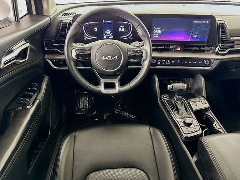 Used 2023 Kia Sportage EX image 17