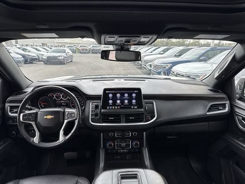 Used 2021 Chevrolet Suburban LT w/ LT Signature Package AWD/4WD image 20