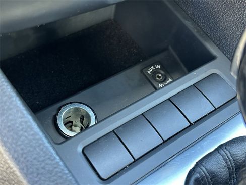 Used 2013 Volkswagen Jetta S image 27