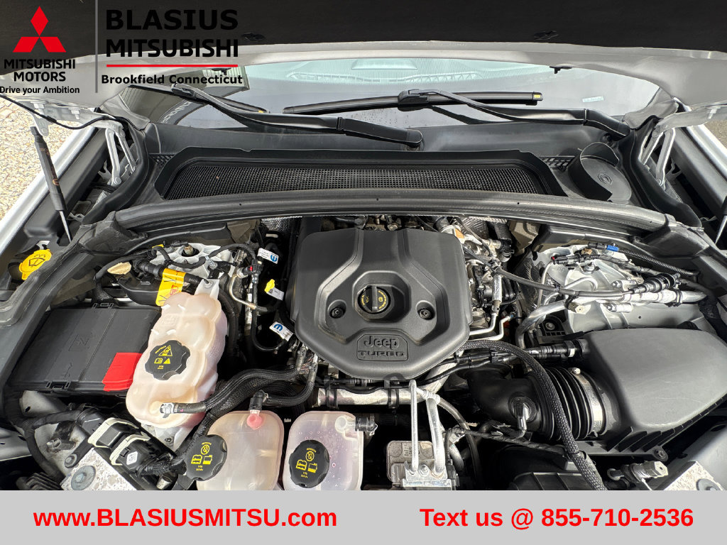 Used 2023 Jeep Grand Cherokee Trailhawk AWD/4WD image 64