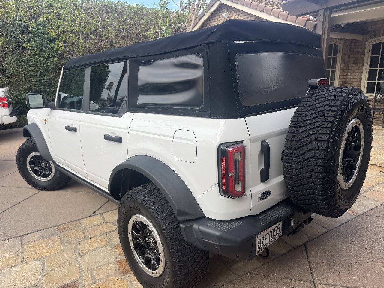 Used 2021 Ford Bronco Badlands AWD/4WD image 3