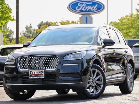 Certified 2022 Lincoln Corsair AWD w/ Premium Package image 2