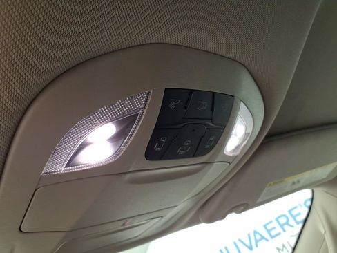 Used 2023 Chrysler Voyager LX FWD image 25