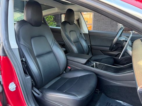 Used 2018 Tesla Model 3 Long Range AWD/4WD image 34