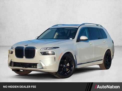 Certified 2026 BMW X7 xDrive40i AWD/4WD image 1
