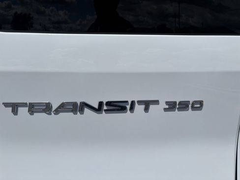 Used 2024 Ford Transit 350 XLT RWD image 11