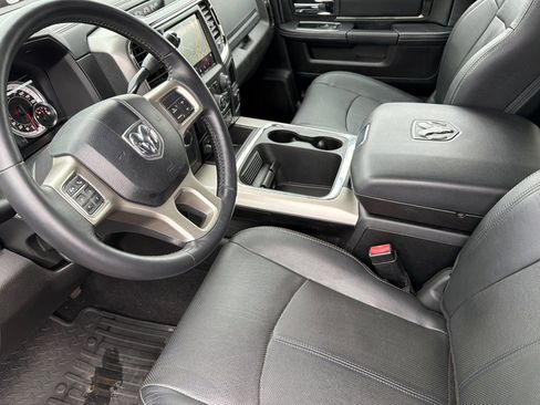 Used 2018 RAM 2500 Laramie w/ Sport Appearance Group AWD/4WD image 10