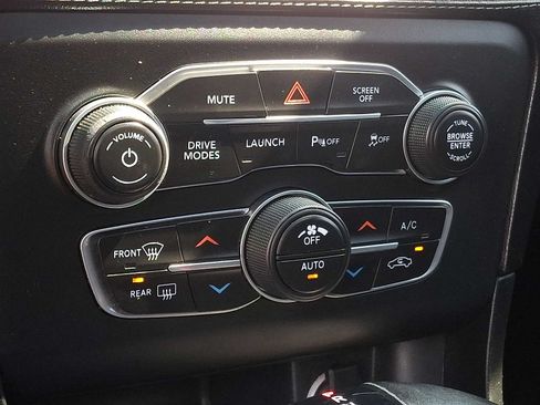 Used 2019 Dodge Charger Scat Pack w/ Plus Group RWD image 15