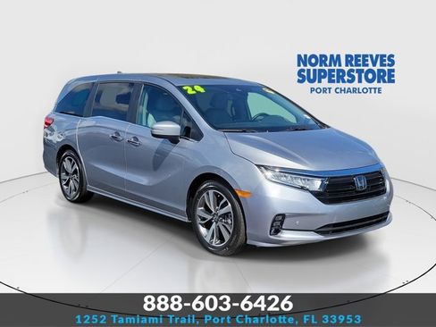 Used 2024 Honda Odyssey Touring image 1