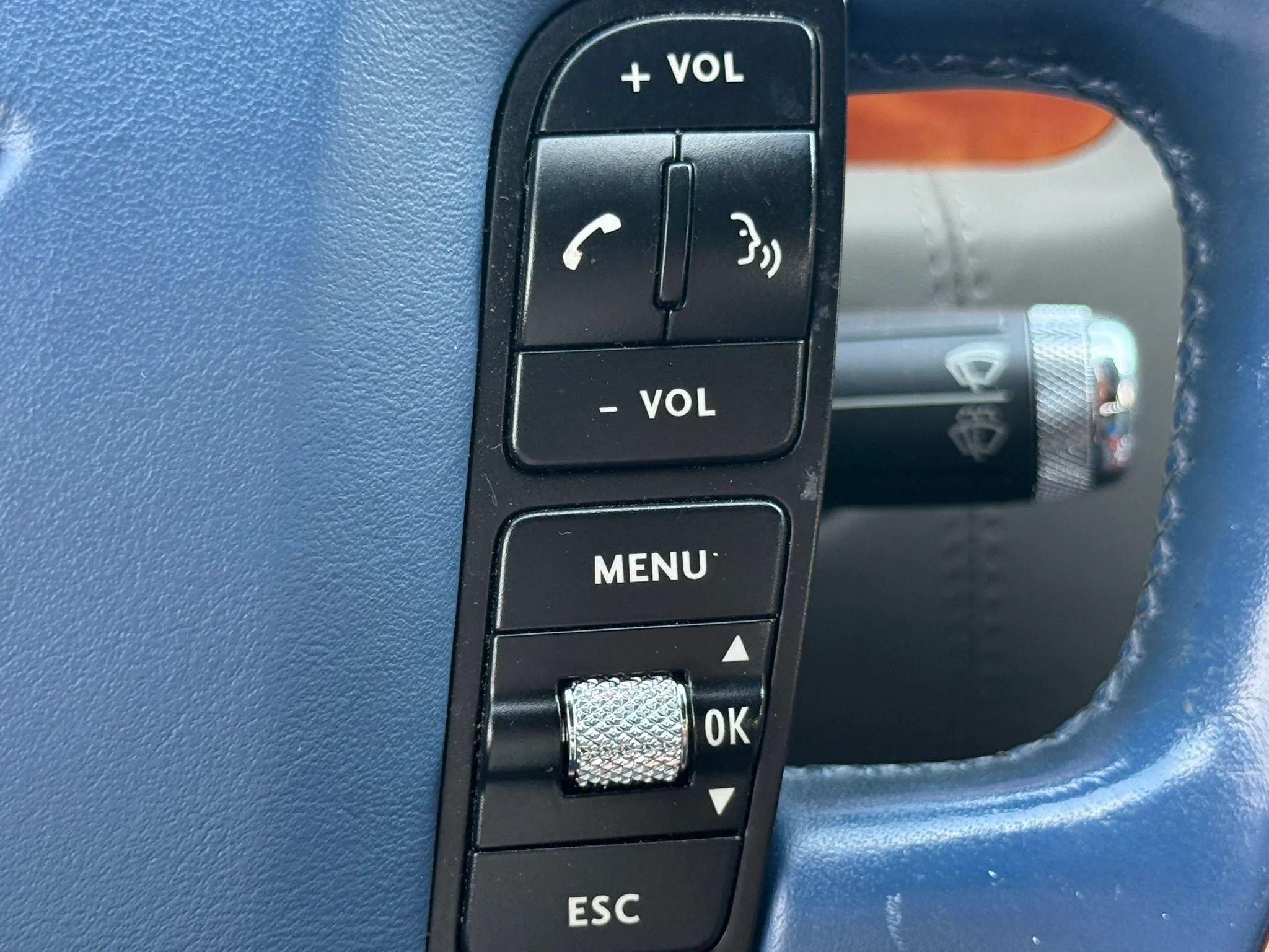 Used 2006 Bentley Flying Spur Flying Spur AWD/4WD image 22