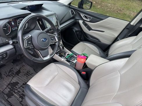 Used 2020 Subaru Forester Limited image 11