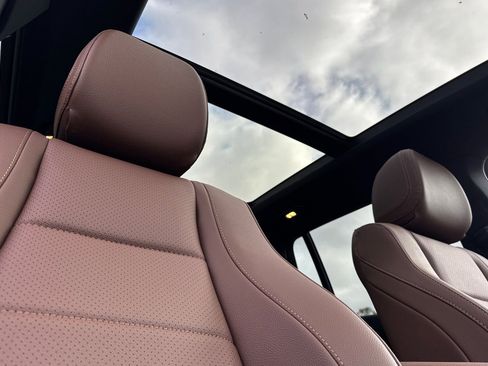 New 2025 Mercedes-Benz GLS 450 4MATIC image 33